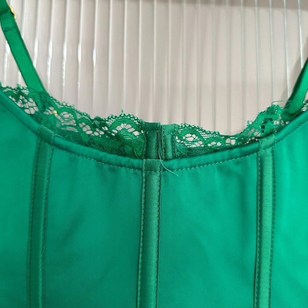 🍀 MESHKI Lake Lace Bustier Corset Cami Top Green XS - Picture 6 of 10